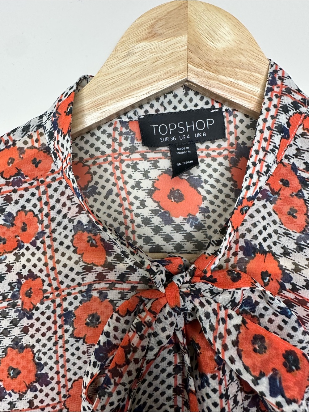 Topshop Floral Tie-Neck Blouse - Picture 3 of 6